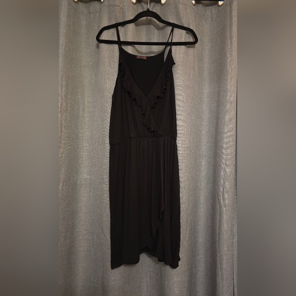 Chic Asymmetrical Black Dress
